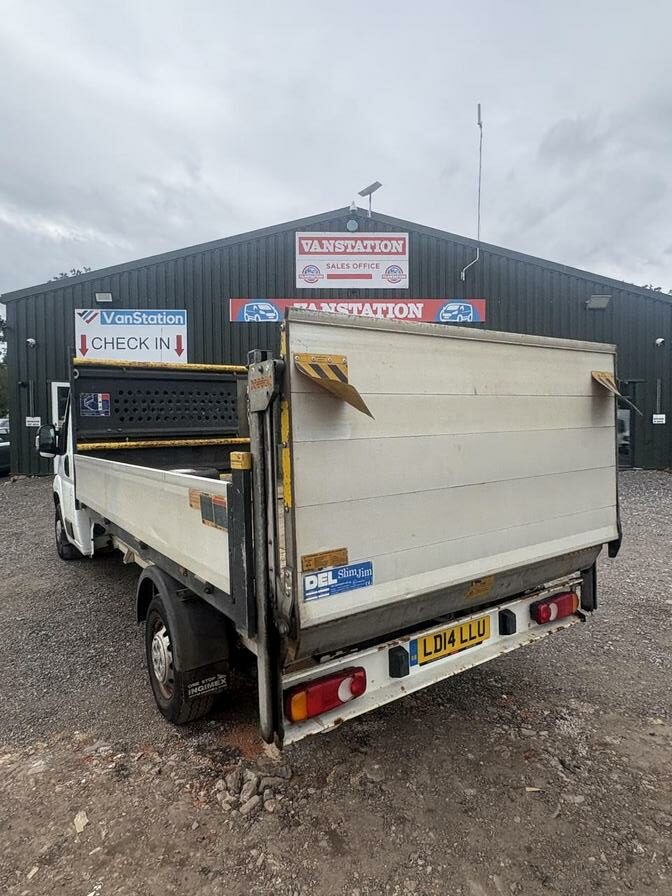 2014 Citroen Relay – Model: Relay 35 L3 Dropside HDi – LD14LLU