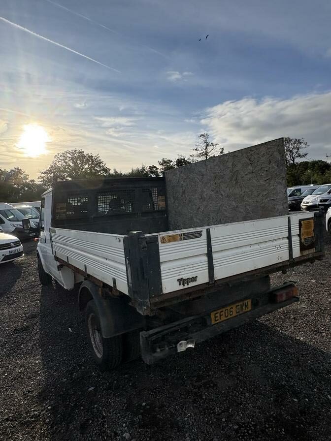 2006 Ford Transit – Model: Transit 350 LWB – EF06EVM
