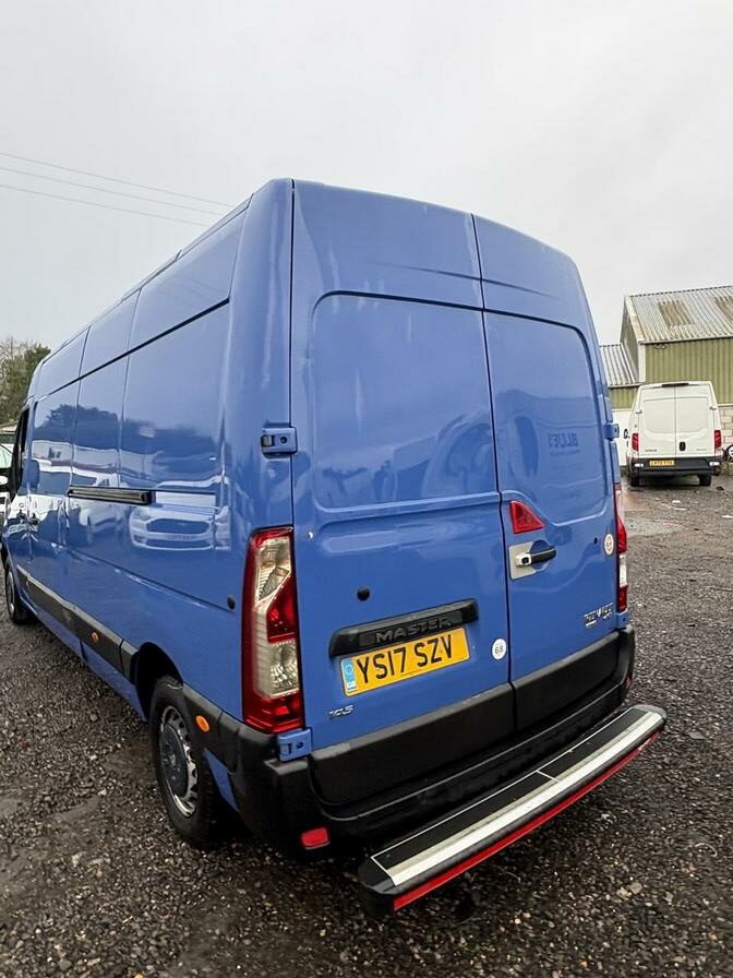 2017 Renault Master – Model: Master LM35 Business Energy dCi – YS17SZV