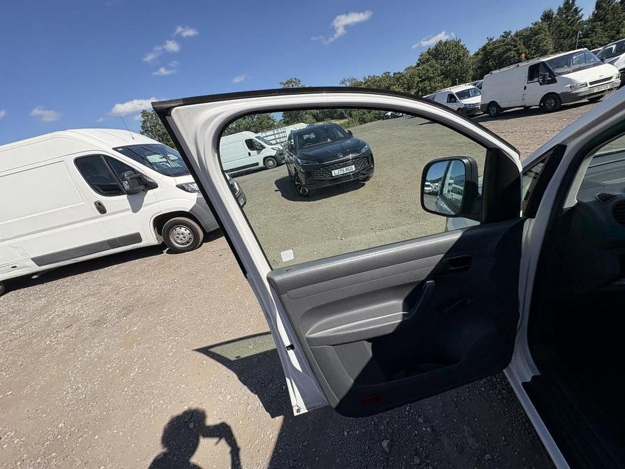 2012 Volkswagen Caddy MaxI – Model: Caddy Maxi C20 TDI – N19FJW
