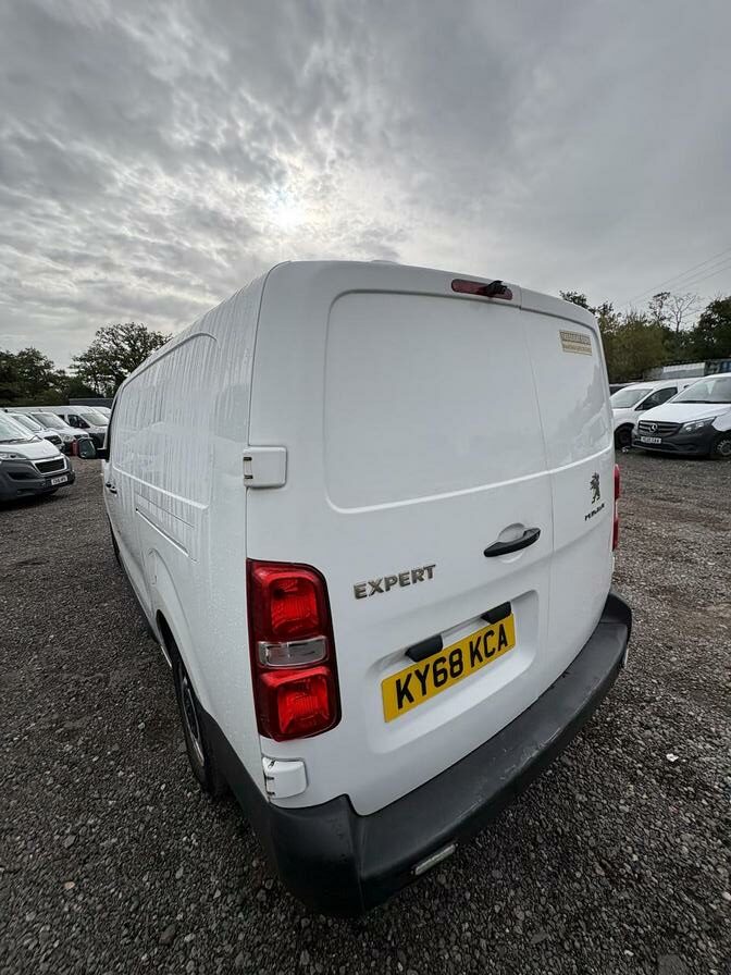 2018 Peugeot Expert – Model: Expert Professional Long Blue HDi – KY68KCA