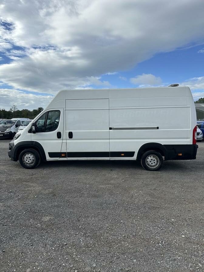 2020 Peugeot Boxer – Model: Boxer 435 Professional L4H3 Blue HDi – BJ70ODB