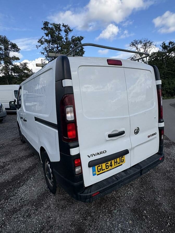 2014 Vauxhall Vivaro – Model: Vivaro  2700 CDTI – GL64HJG