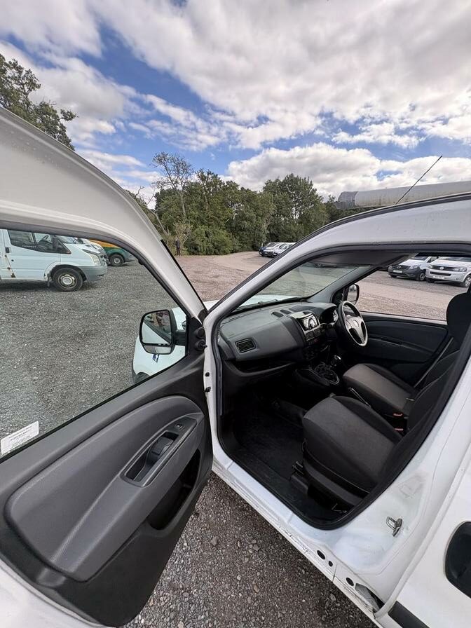2016 Fiat Doblo Cargo – Model: Doblo 16v MultiJet – WR16VCV