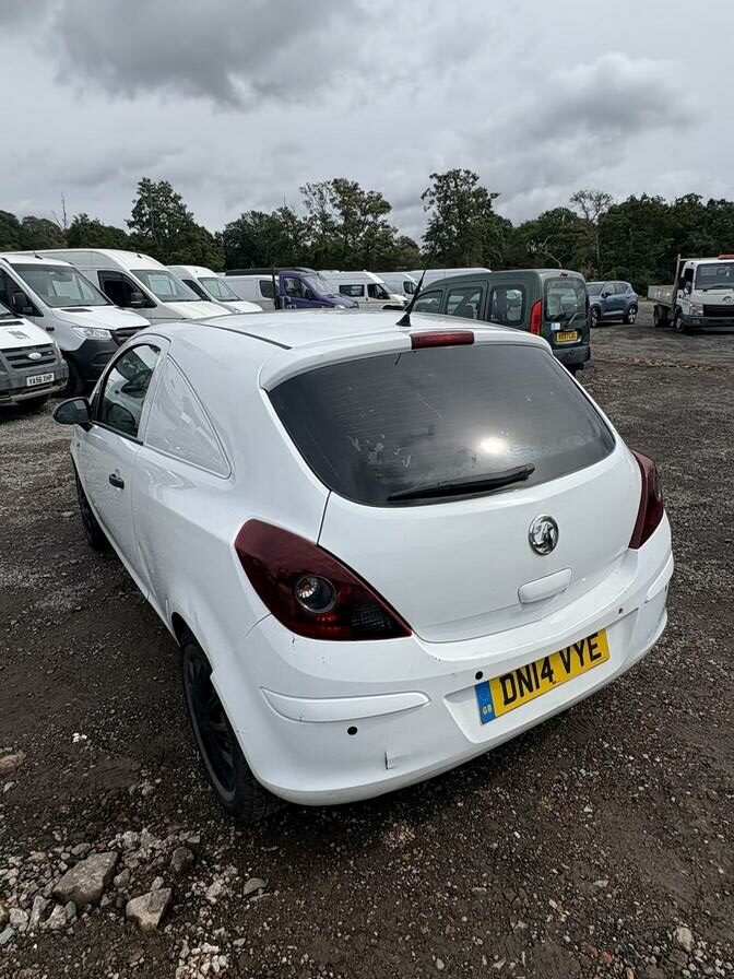 2014 Vauxhall Corsa – Model: Corsa CDTi ecoFLEX S/S – DN14VYE