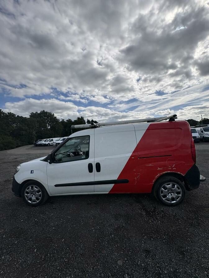2016 Fiat Doblo Cargo – Model: Doblo 16v MultiJet – WR16VCV