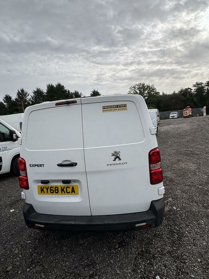 2018 Peugeot Expert – Model: Expert Professional Long Blue HDi – KY68KCA