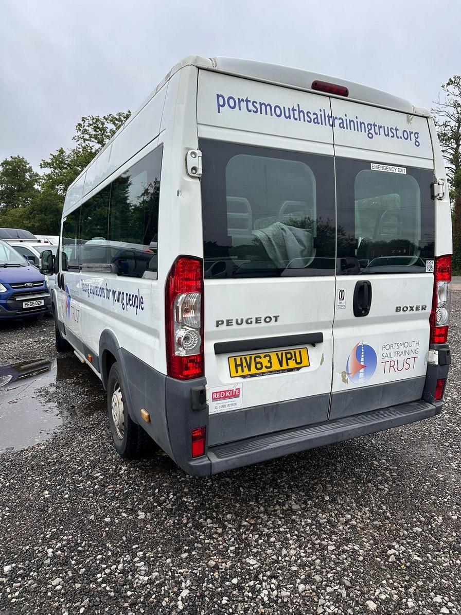 2013 Peugeot Boxer – Model: Boxer 440 L4H2 HDi – HV63VPU