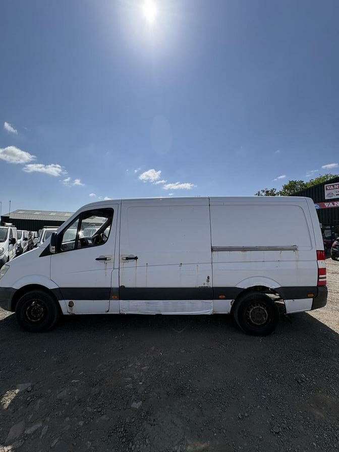 2010 Mercedes-Benz Sprinter – Model: Sprinter 209 CDi MWB – YN10CKO