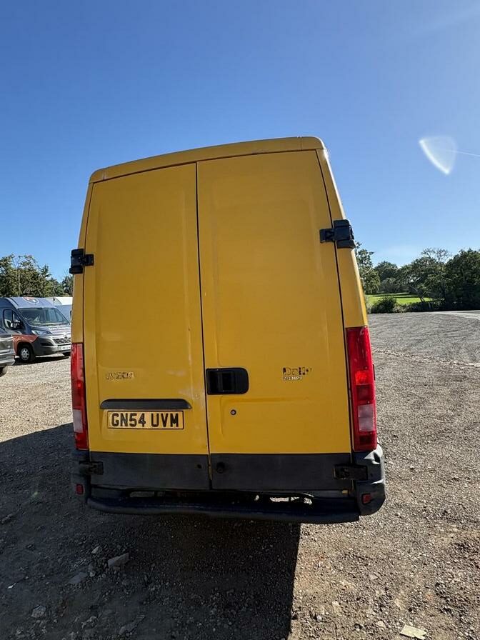 2005 Iveco Daily – Model: Daily 35 S12 LWB – GN54UVM