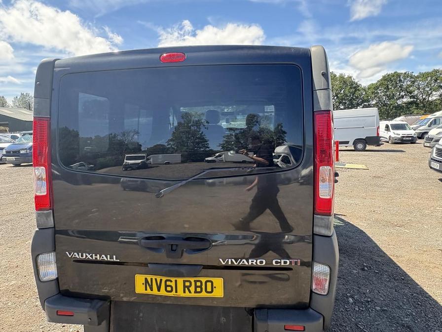 2012 Vauxhall Vivaro Combi – Model: Vivaro 2900 Combi CDTi Semi-Auto 113 – NV61RBO