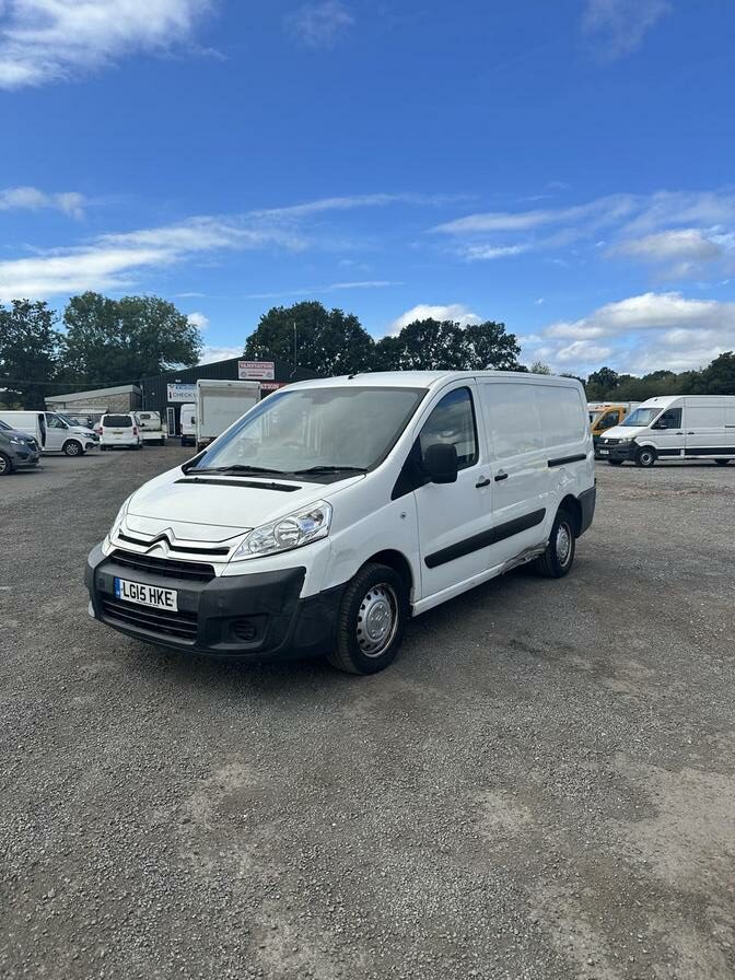 2015 Citroen Dispatch – Model: Dispatch 1200 L2H1 Enterprise HDi – LG15HKE