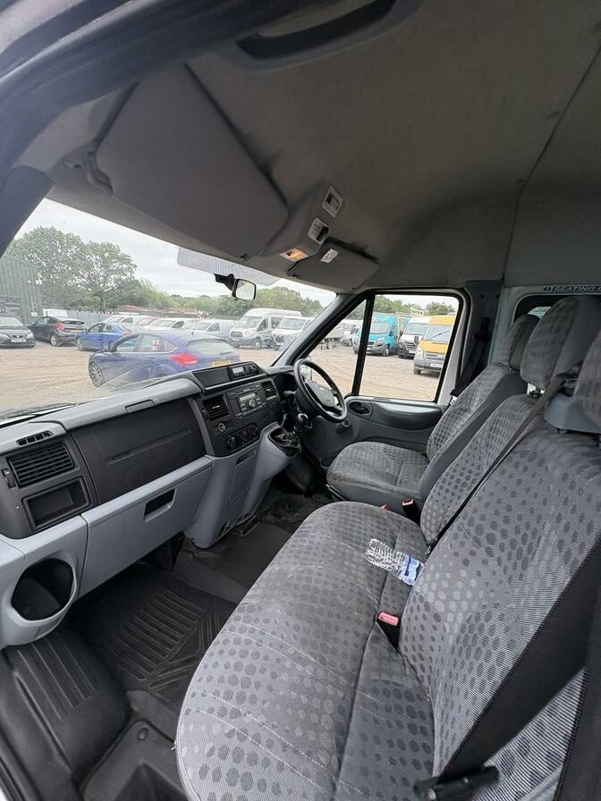 2011 Ford Transit – Model: Transit 115 T430 17s RWD – CV61ZKC