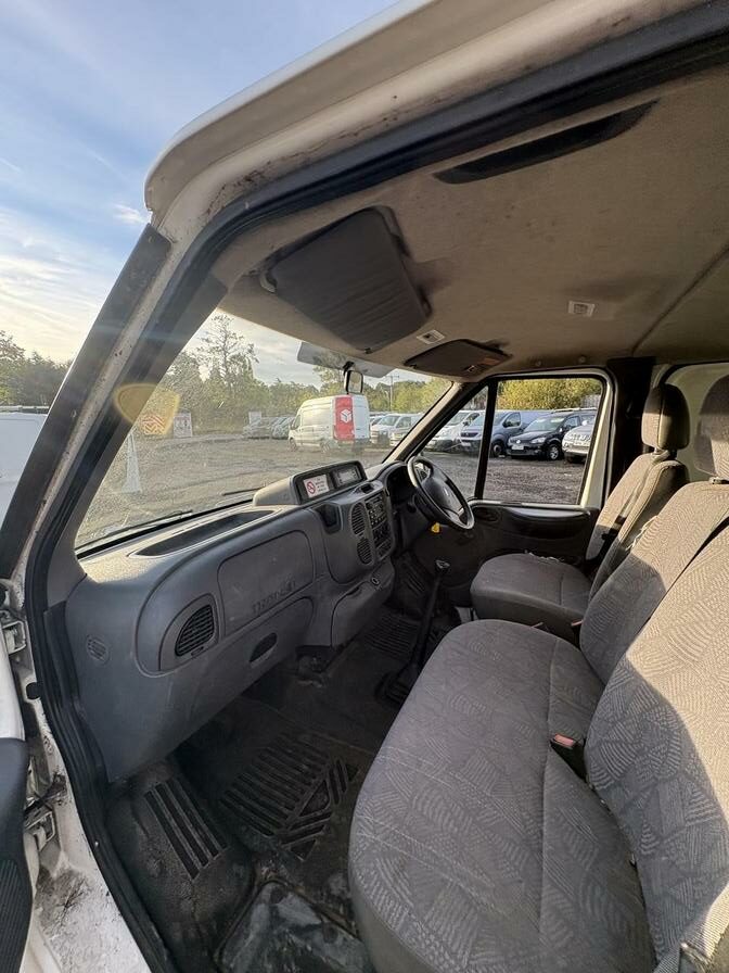 2006 Ford Transit – Model: Transit 350 LWB – EF06EVM