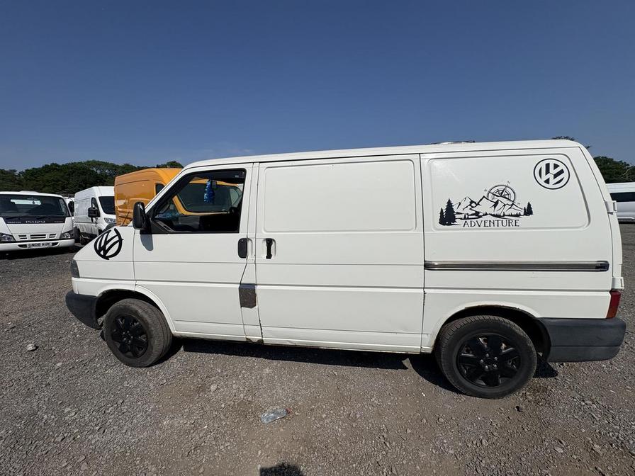 2003 Volkswagen Transporter – Model: Transporter 88 bhp SWB – LM03TPU