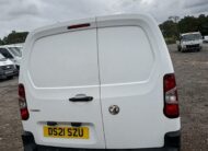 2021 Vauxhall Combo – Model: Combo 2300 Dynamic TD – DS21SZU