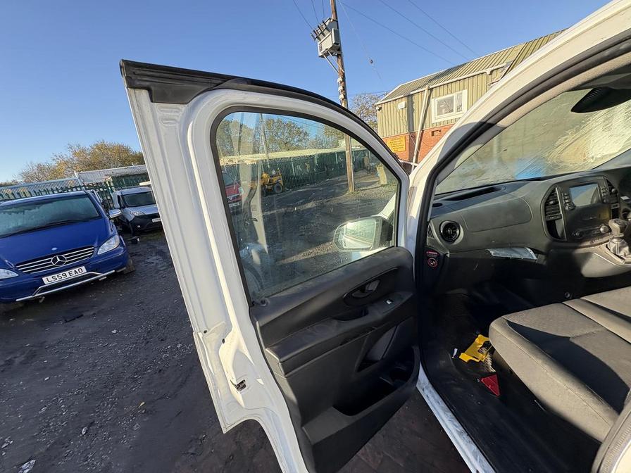 2020 Mercedes-Benz Vito – Model: Vito 110 Progressive CDi – NL70XHY