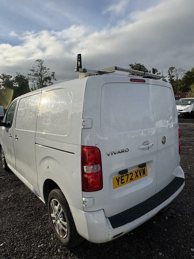 2022 Vauxhall Vivaro – Model: Vivaro F2700 Sportive S/S – YE72XVW