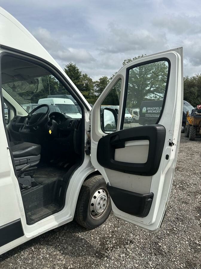 2019 Peugeot Boxer – Model: Boxer 335 Professional L3H2 Blue HDi – OV69FPL