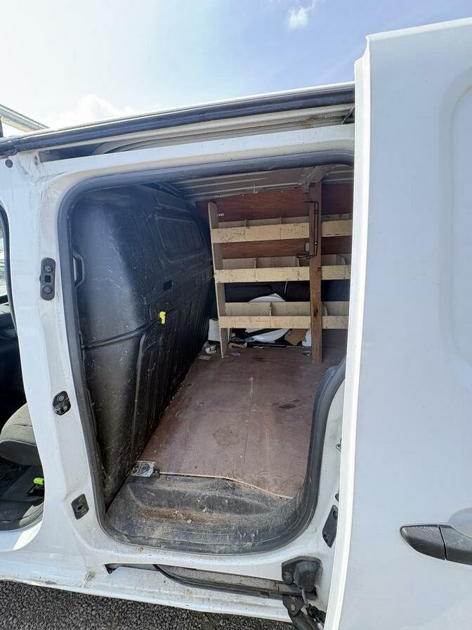 2020 Citroen Berlingo – Model: Berlingo 650 Enterprise Blue HDi S/S – SM70CJF
