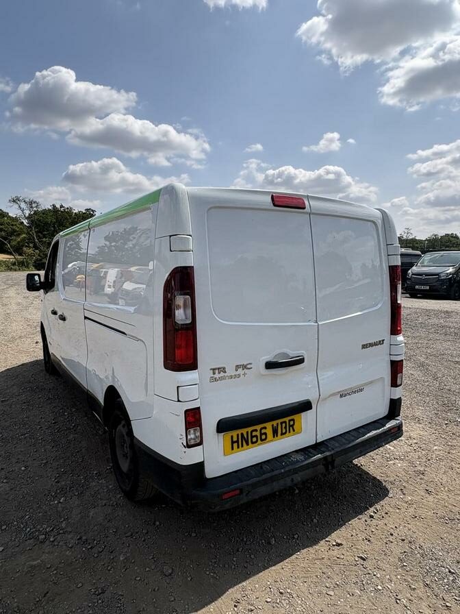 2016 Renault Trafic – Model: Trafic LL29 Business+ dCi – HN66WDR