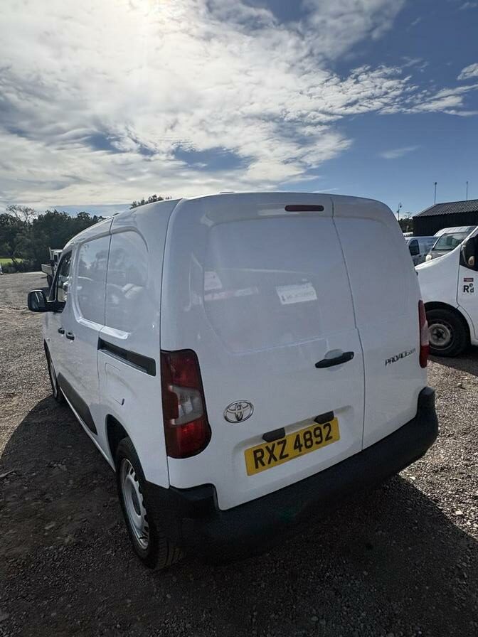 2022 Toyota Proace City – Model: Proace City Active – RXZ4892