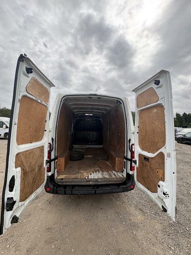 2015 Vauxhall Movano – Model: Movano F3500 L3H2 CDTi – WU65YWH