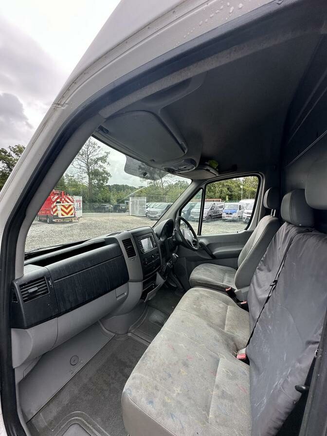 2011 Volkswagen Crafter – Model: Crafter 35 Blue TDI 108 M – KR11ZKU