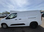 2020 Vauxhall Combo – Model: Combo 2300 Sportive TD S/S – DY70PZH