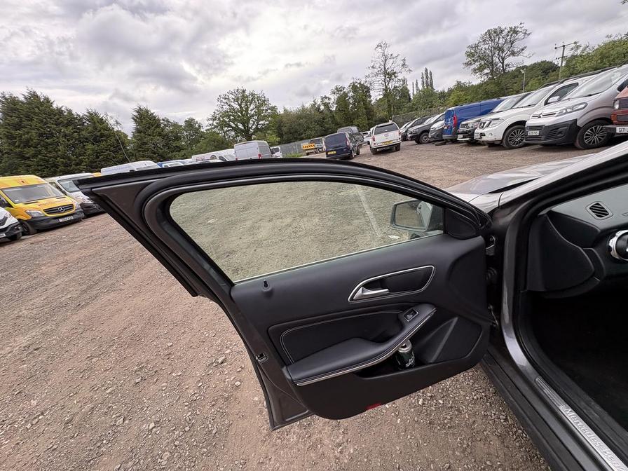 2019 Mercedes-Benz GLA – Model: GLA 200 Sport Executive Auto – LL19ZMO
