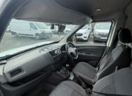 2017 Fiat Doblo Cargo – Model: Doblo 16v SX MultiJet II – YX17VRW