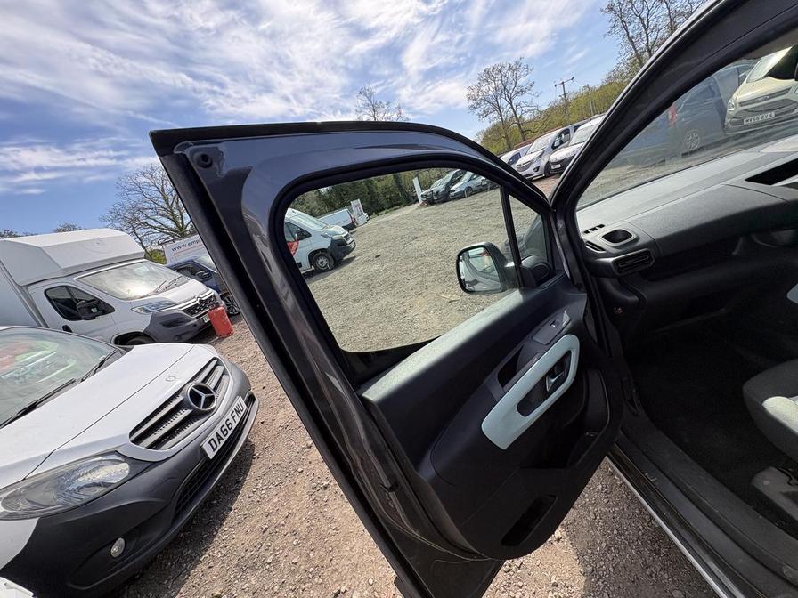 2019 Citroen Berlingo – Model: Berlingo Flair Blue HDi S/S Auto – DU68EUK