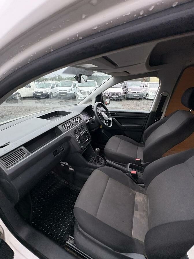 2016 Volkswagen Caddy – Model: Caddy C20 Startline TDI – GF66YKS