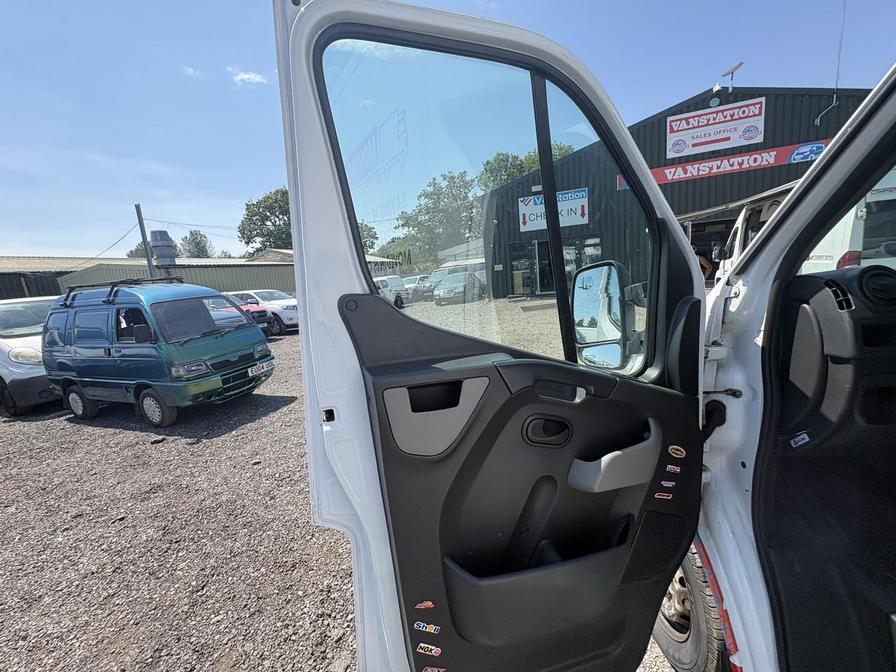 2018 Renault Master – Model: Master LL35 Business dCi – DX68BLK