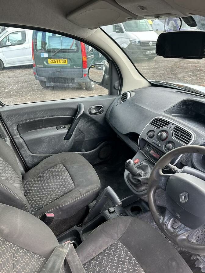 2016 Renault Kangoo Maxi – Model: Kangoo Maxi LL21 Business dCi – SJ16HLF