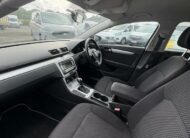 2014 Volkswagen Passat – Model: Passat S BlueMotion Technology TDI Semi-Auto – FT63LNG