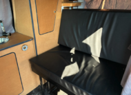 1997 Volkswagen Caravelle – Model: Caravelle Auto SWB – R742TKY