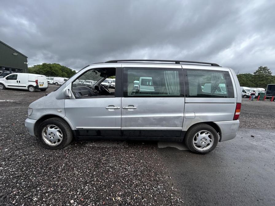 2003 Mercedes-Benz V-Class – Model: V220 CDI Ambiente Auto – SH53JOJ
