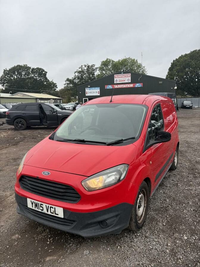 2015 Ford Transit Courier – Model: Transit Courier Base TDCi – YM15VCL