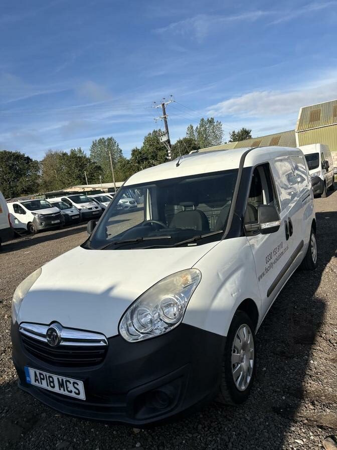 2018 Vauxhall Combo – Model: Combo 2300 CDTi – AP18MCS