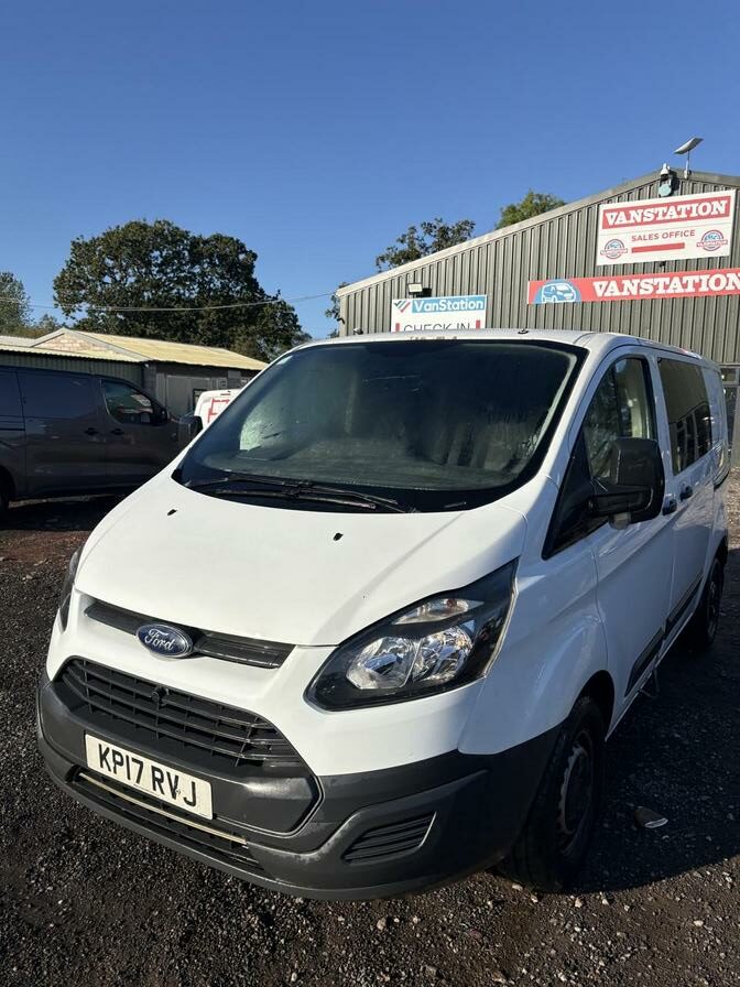 2017 Ford Transit Custom – Model: Transit Custom 270 – KP17RVJ
