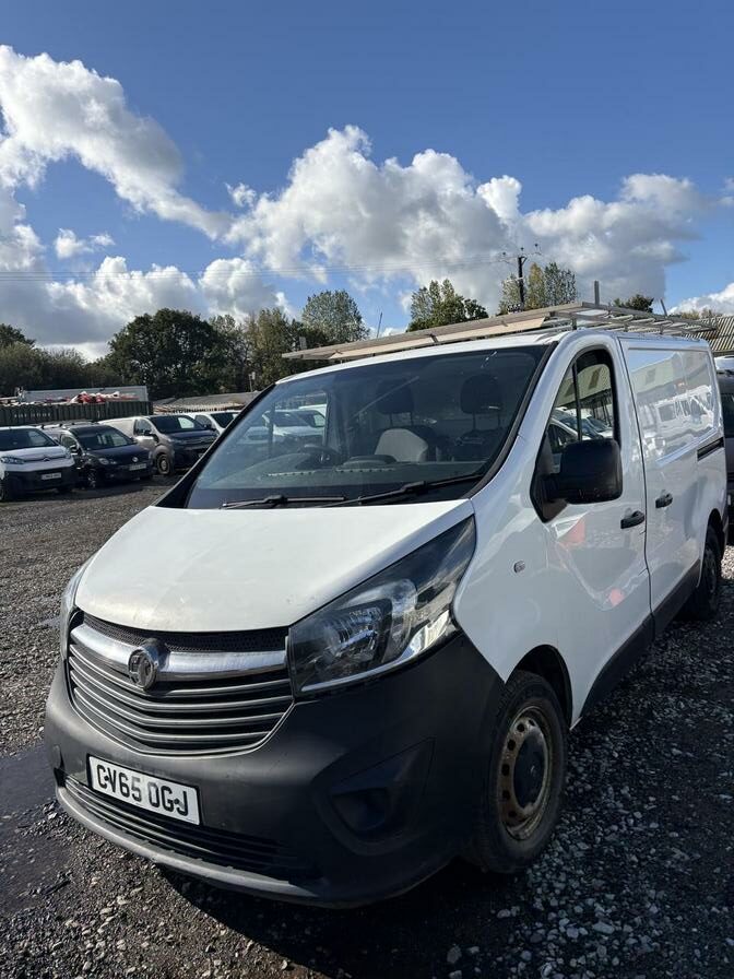 2015 Vauxhall Vivaro – Model: Vivaro  2700 CDTI – CV65OGJ
