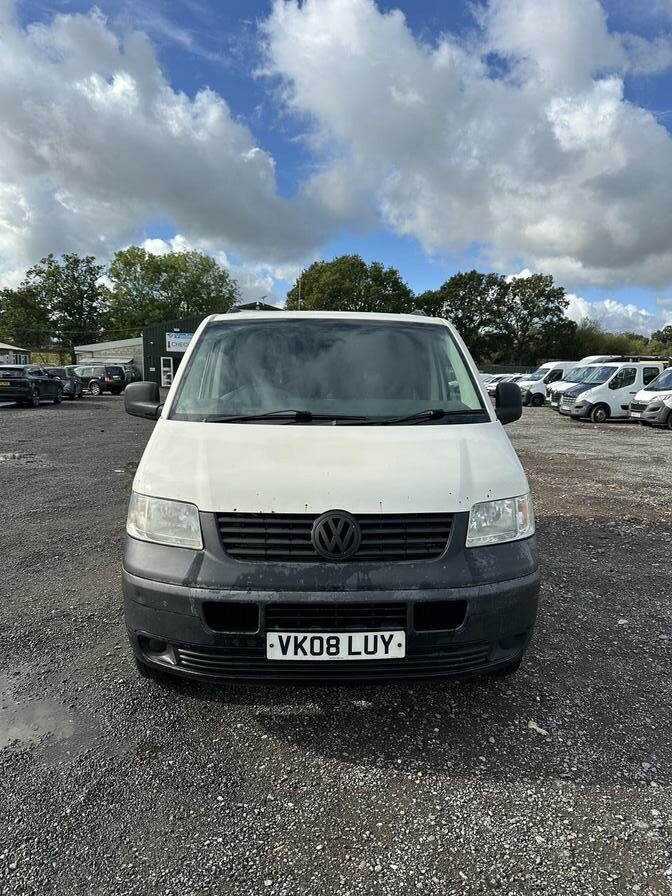 2008 Volkswagen Transporter – Model: Transporter T28 130 TDI SWB – VK08LUY