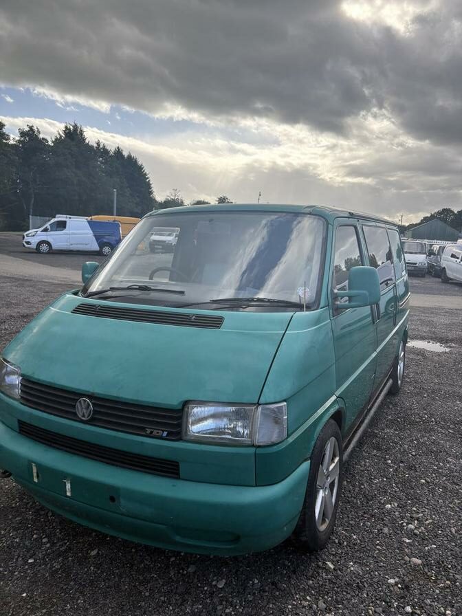1999 Volkswagen Transporter – Model: Transporter TDI SWB – V41GCS