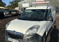 2016 Vauxhall Combo – Model: Combo 2000 L1H1 CDTi – VU66EXF