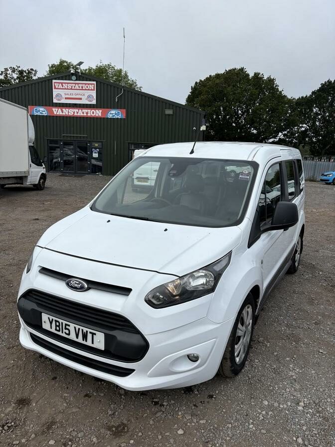 2015 Ford Tourneo Connect – Model: Tourneo Connect Style TDCi – YB15VWT