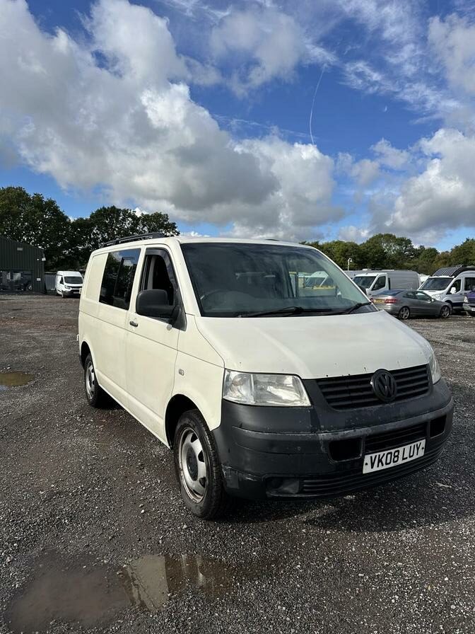 2008 Volkswagen Transporter – Model: Transporter T28 130 TDI SWB – VK08LUY