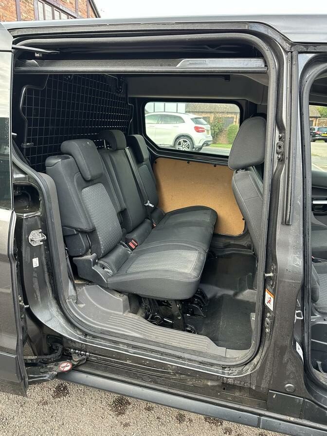 2020 Ford Transit Connect – Model: Transit Connect 230 Trend TDCi Auto – ML20BWV