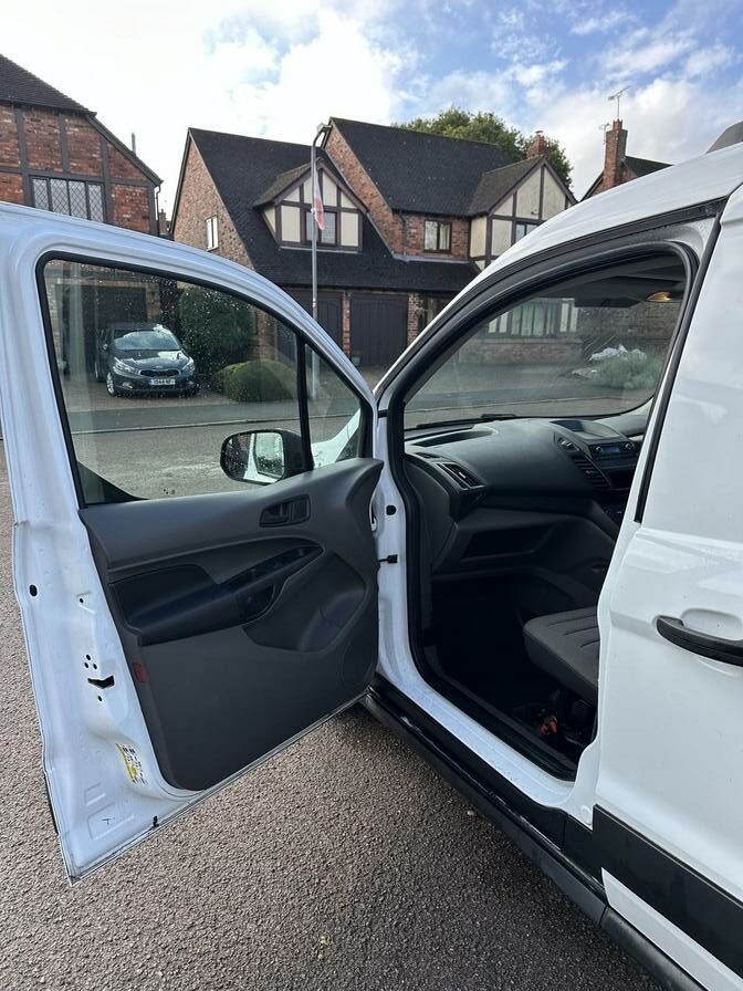 2022 Ford Transit Connect – Model: Transit Connect 250 Leader EcoBlue – HG22WMZ