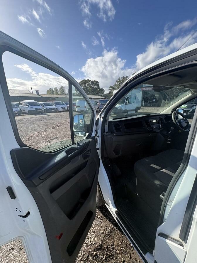 2018 Ford Transit Custom – Model: Transit Custom 320 Base – BL18ANR